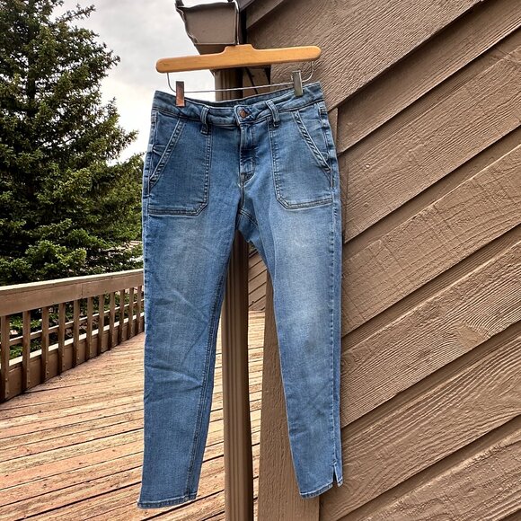 Old Navy Rockstar Super Skinny Utility Ankle Jean - Picture 2 of 7